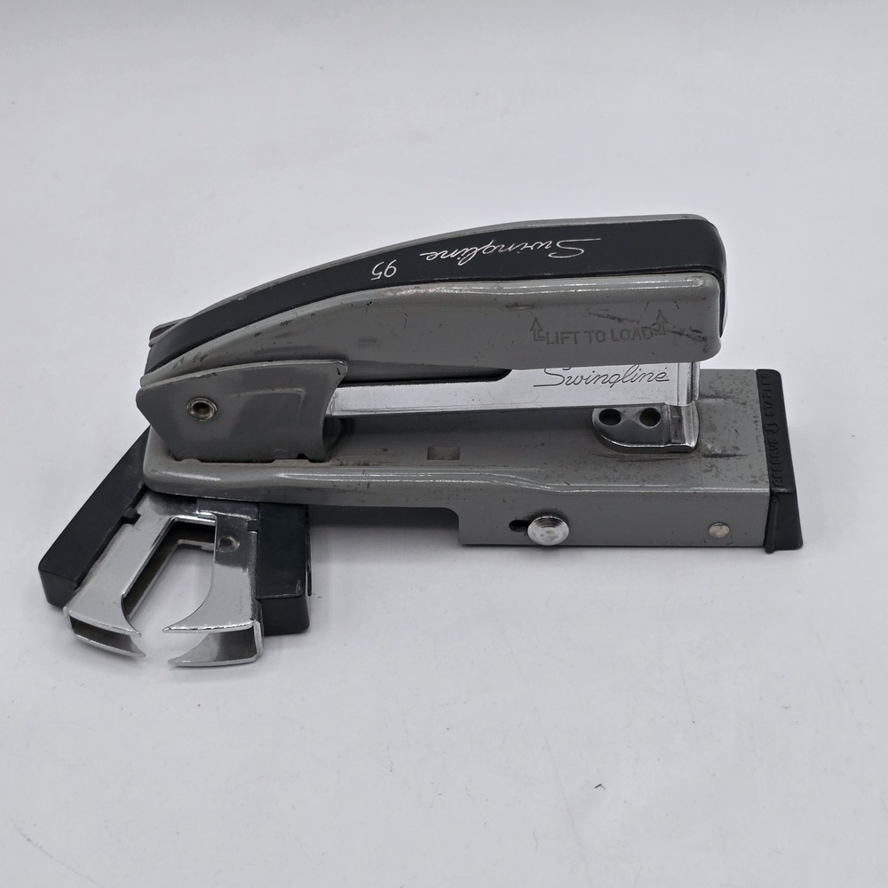 Vtg Swingline 95 Stapler Attached Staple Remover Compartment‎ Tested